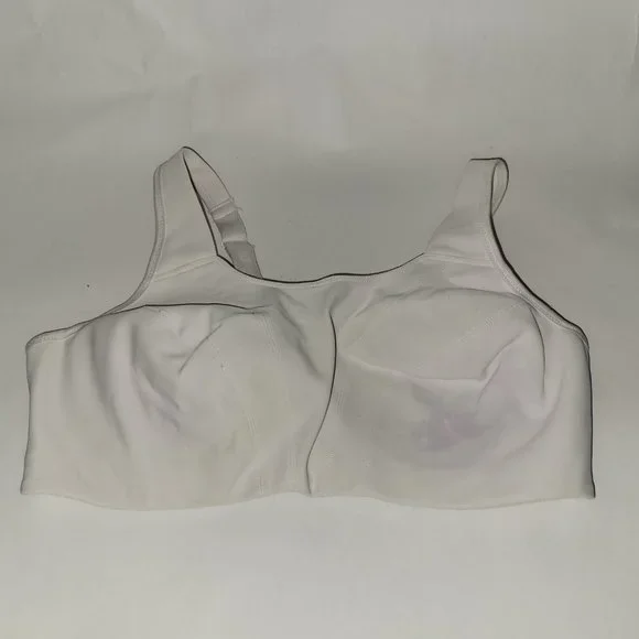 Six Sport Bras - Saucony, CW-X, Moving Comfort, Champion - Picture 16 of 16